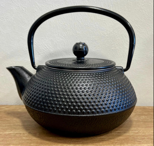 Cast Iron Hobnail Teapot 300ml