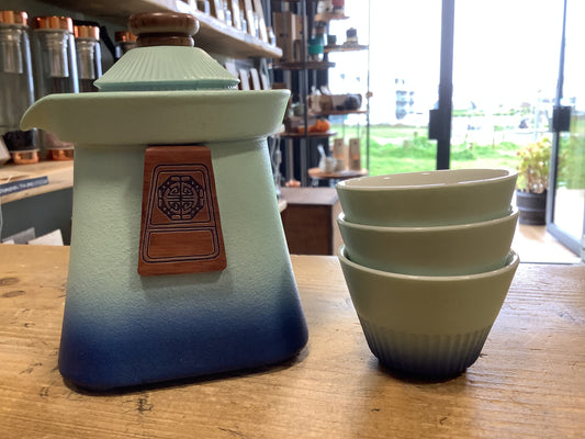 Temple tea set