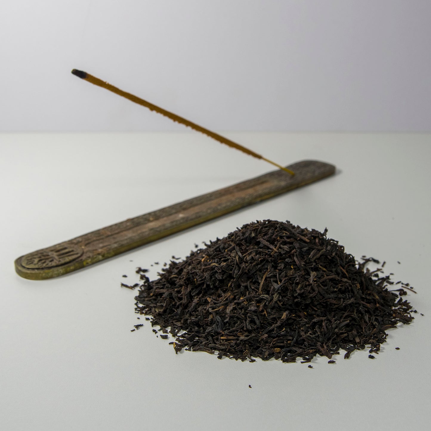 lapsang souchong china black tea smokey insense stick